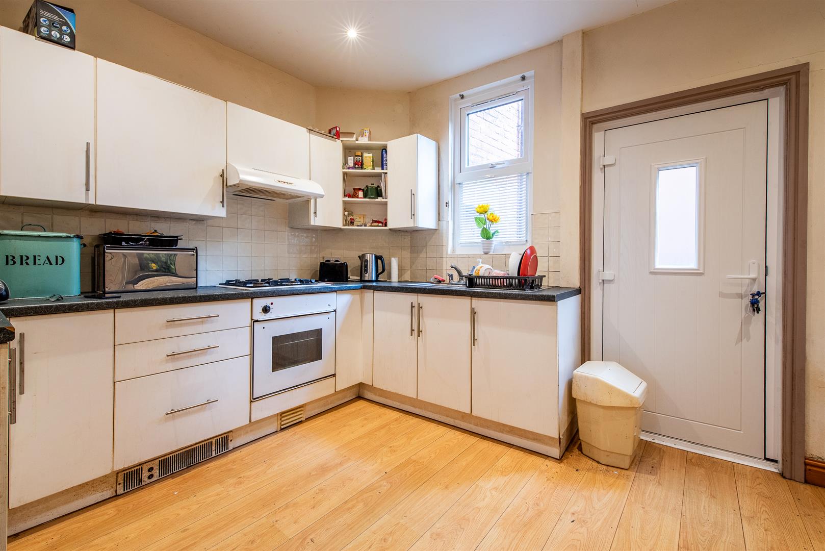 2 bed property in Meadow Street, Chorley
